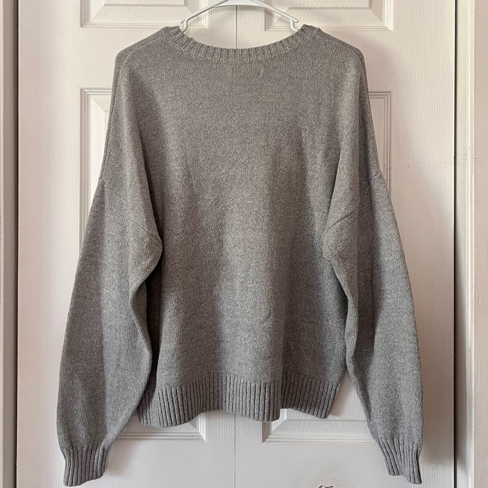 Hollister Bear Print Crewneck Sweater - Picture 3 of 5
